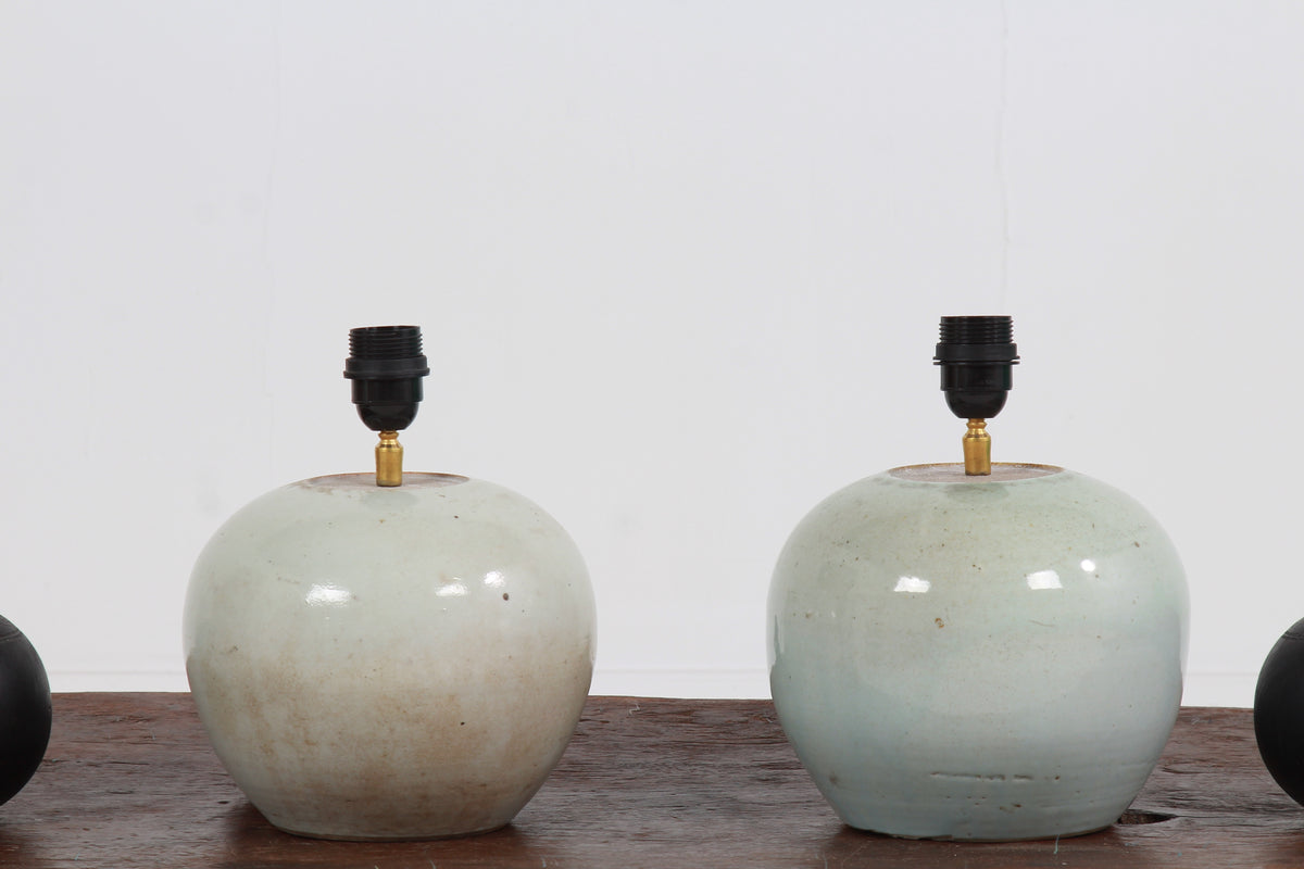 CHARMING Near Pair of ANTIQUE CHINESE GINGER JAR TABLE LAMPS WITH NATURAL LINEN SHADES