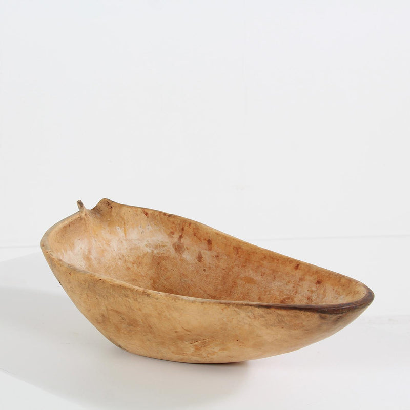 A VERY RARE SWEDISH ORGANIC 19THC SPOUTED ROOT BOWL DATED 1830