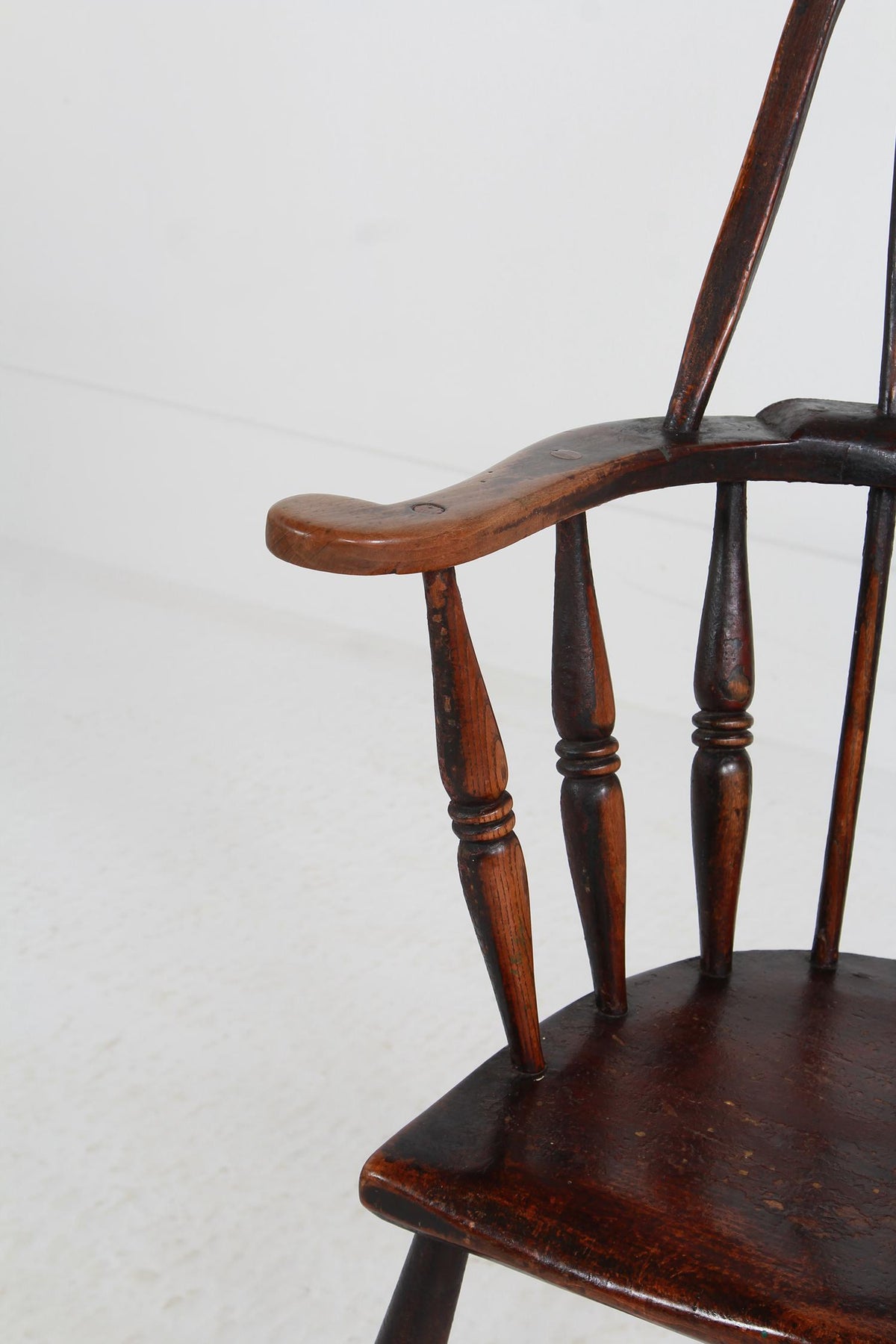 EARLY ORIGINAL English 19TH CENTURY HOOP BACK WEST COUNTRY WINDSOR ARMCHAIR