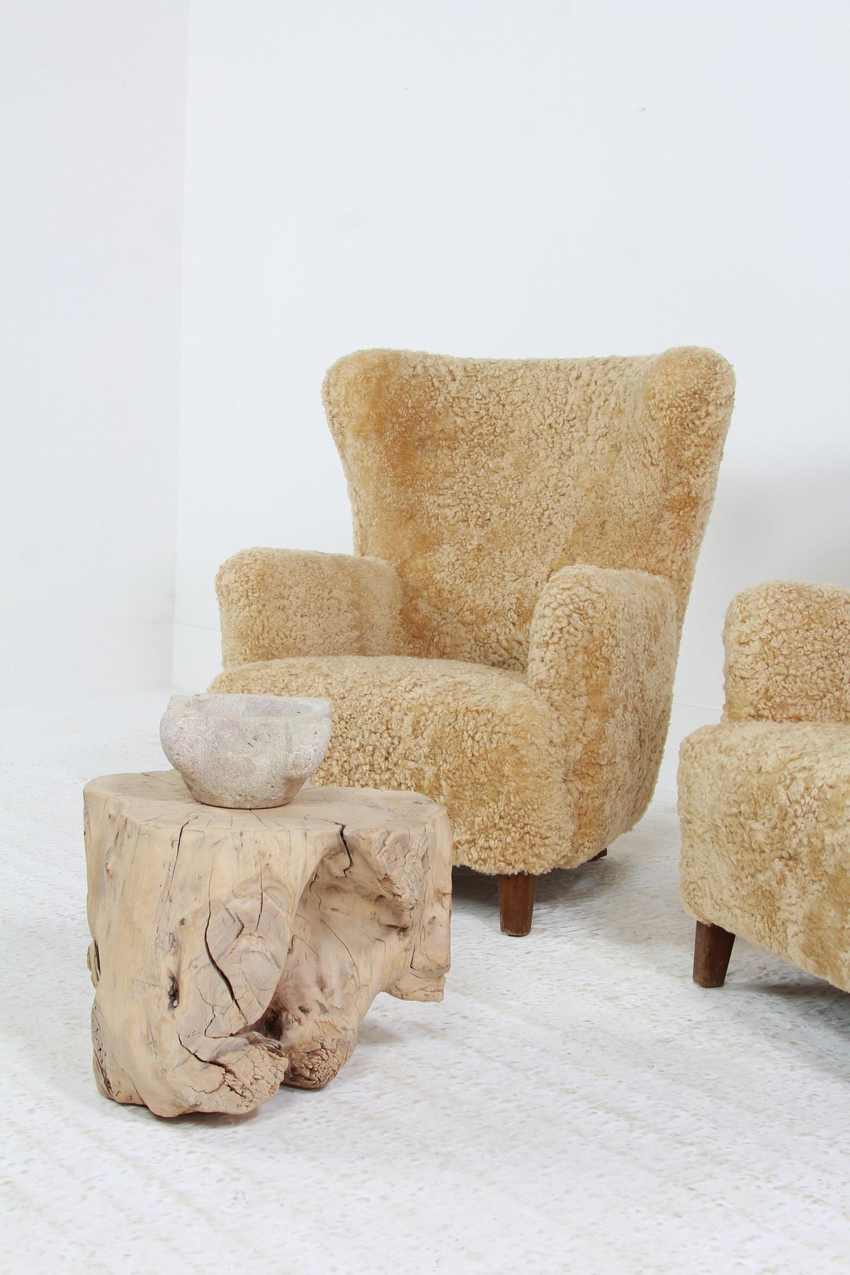 SUMPTUOUS PAIR OF DANISH HIGH-BACK LOUNGE CHAIRS IN HONEY COLOURED SHEEPSKIN