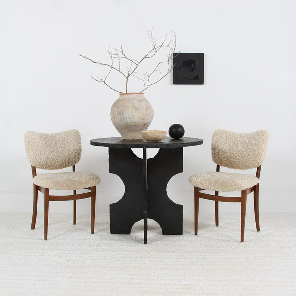 ARTISAN BLACK RIVEN SLATE SCULPTURED PEDESTAL /CENTRE TABLE – Anton & K
