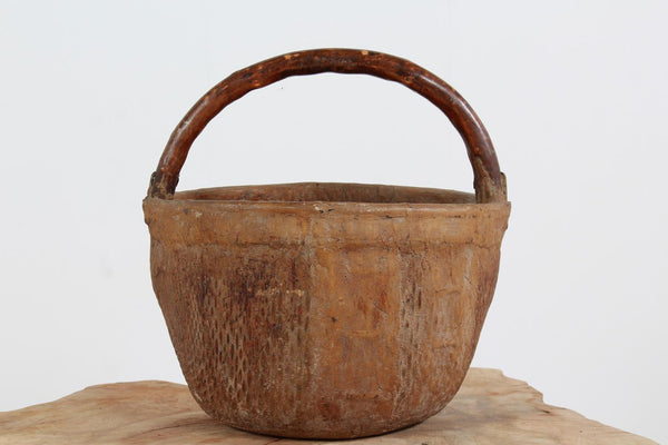 WONDERFUL RUSTIC XXL CHINESE 19THC ANTIQUE WOVEN RICE BASKET WITH TREE ...