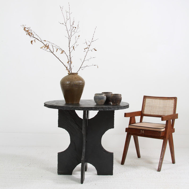 ARTISAN BLACK RIVEN SLATE SCULPTURED PEDESTAL /CENTRE TABLE