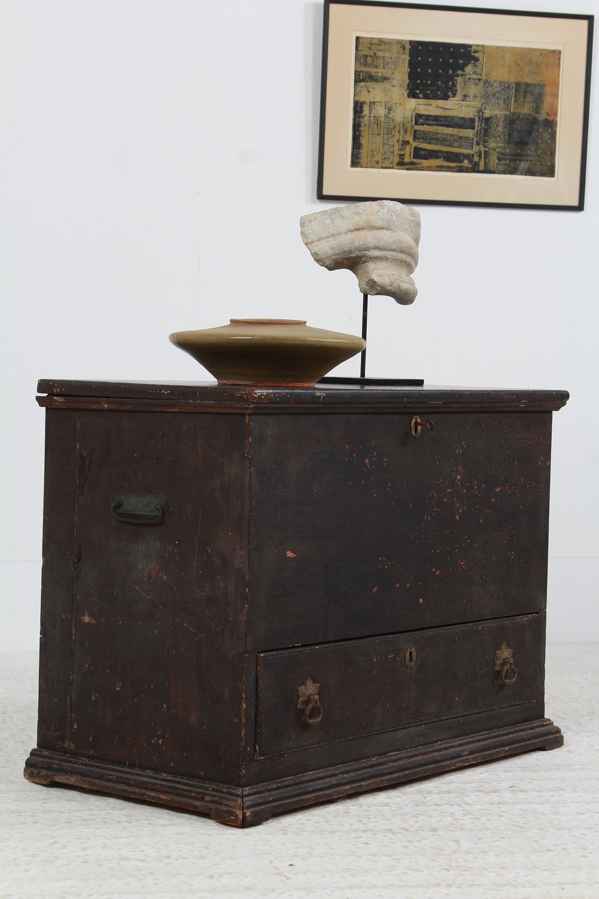 Barn Find ,A Wonderful 19thC Georgian Mule Chest in Original Paint