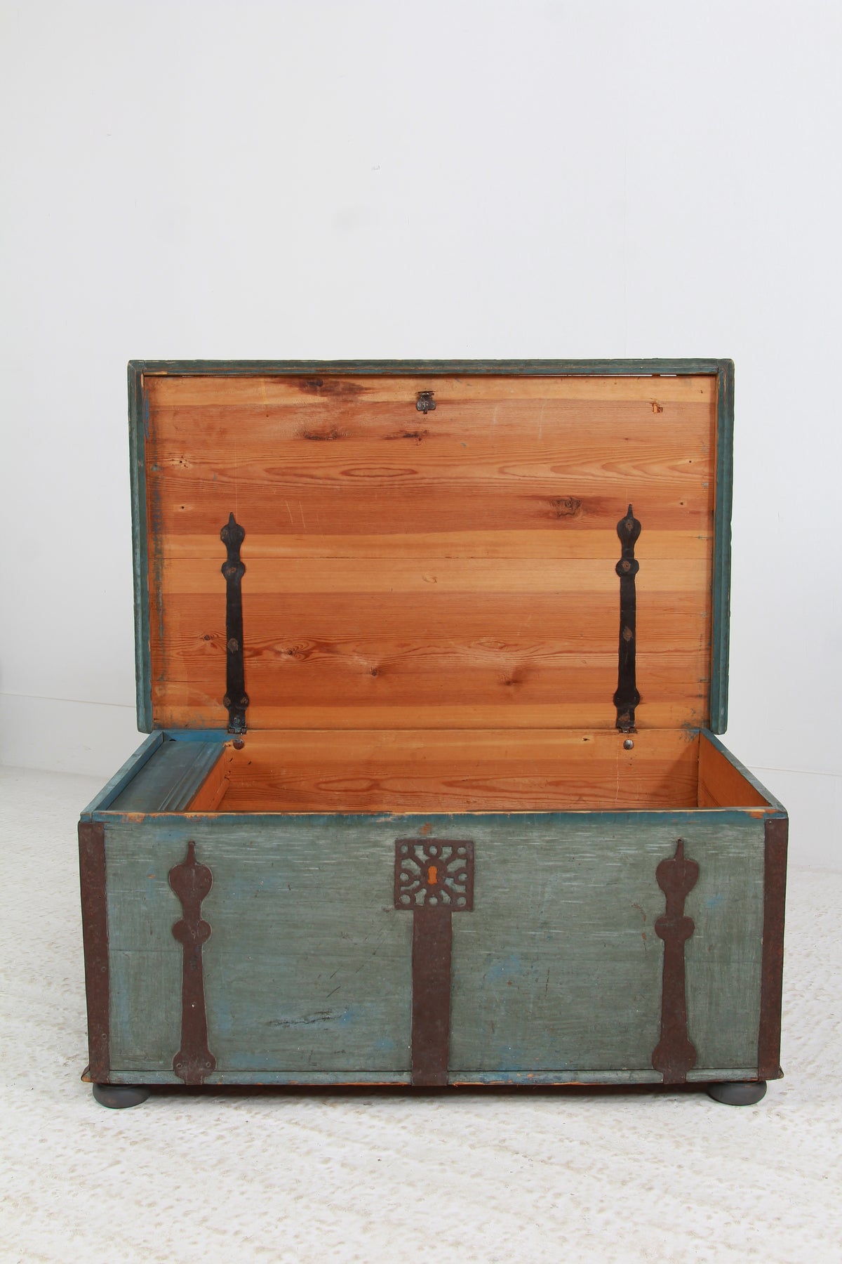 Swedish 19thC Painted Marriage Trunk Dated  1826