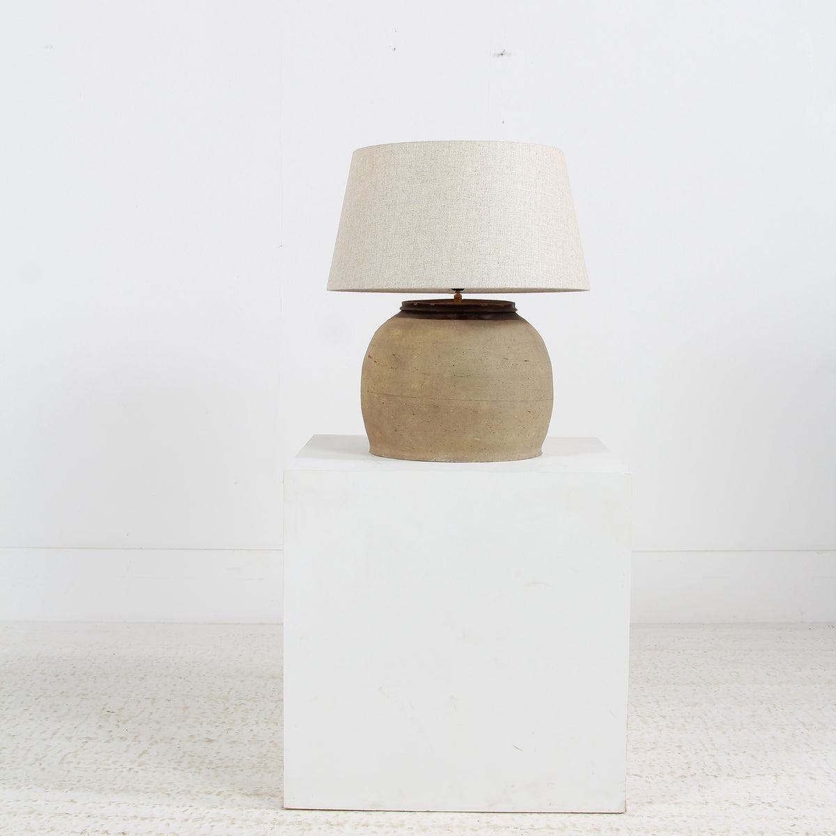 RUSTIC EARTHENWARE STORAGE POT TABLE LAMP WITH NATURAL LINEN SHADE