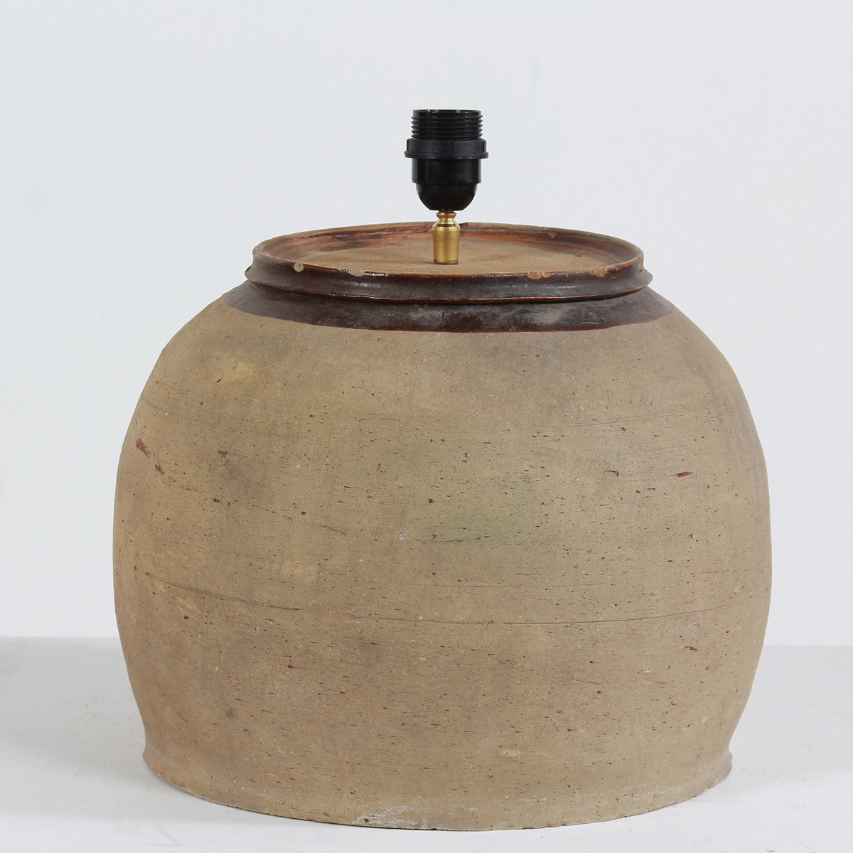 RUSTIC EARTHENWARE STORAGE POT TABLE LAMP WITH NATURAL LINEN SHADE