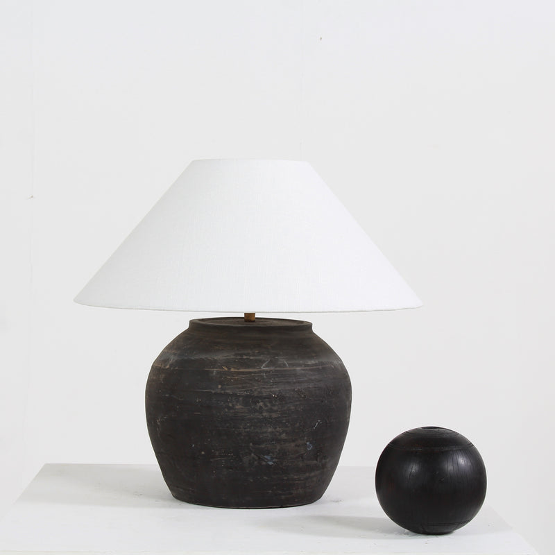 CHARMING BLACK UNGLAZED POTTERY TABLE  LAMP WITH WHITE EMPIRE LINEN SHADE