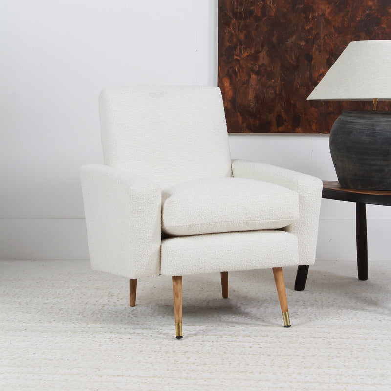 FRENCH MID-CENTURY LOUNGE CHAIR IN BOUCLE