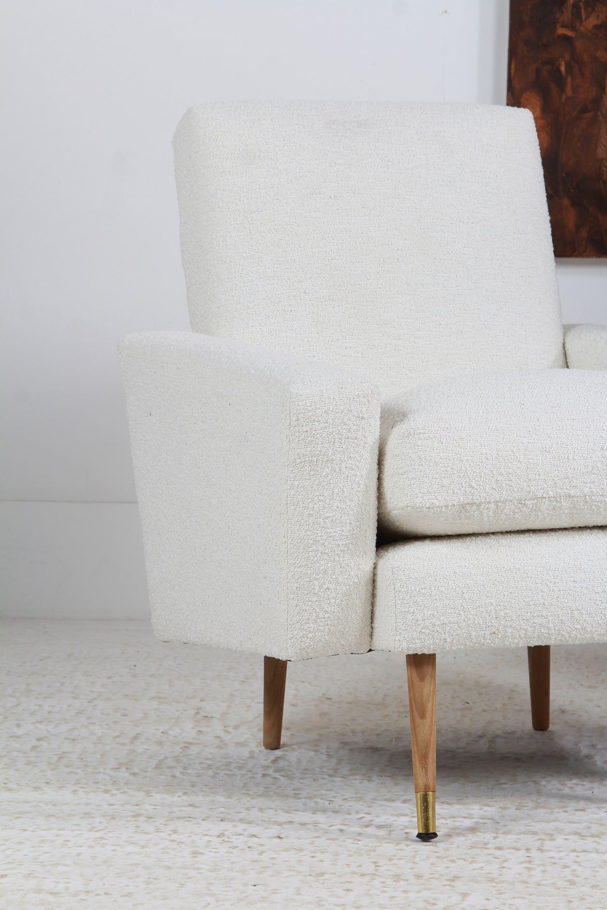 FRENCH MID-CENTURY LOUNGE CHAIR IN BOUCLE