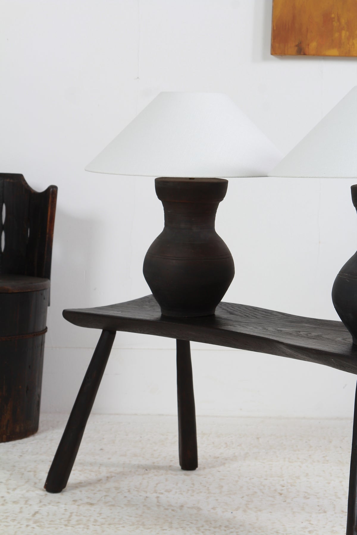 PAIR OF CHINESE HAN-STYLE TABLE LAMPS WITH HANDMADE BELGIAN WHITE LINEN SHADES