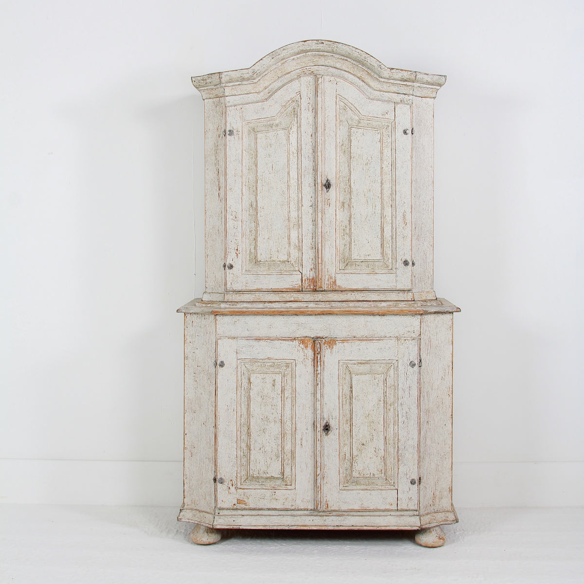 A Wonderful 18th Century Swedish Rococo Cabinet