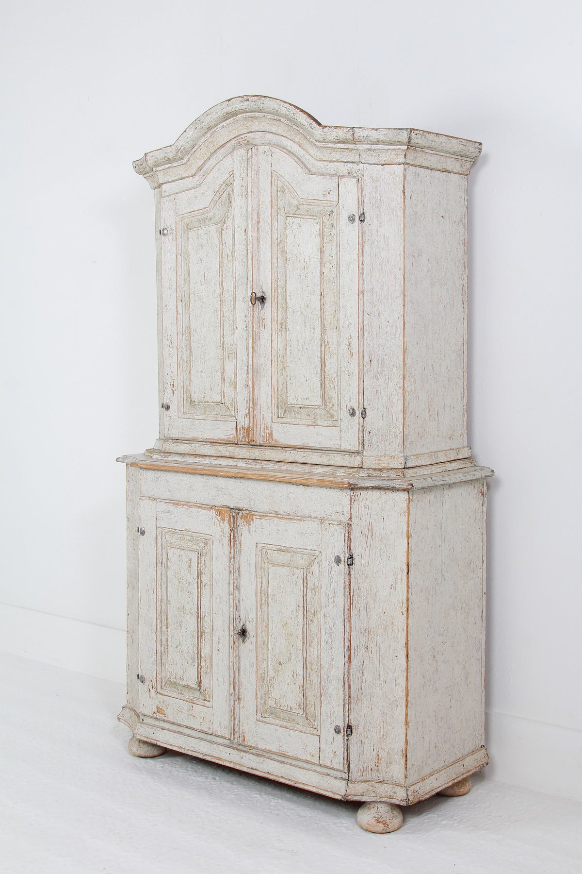 A Wonderful 18th Century Swedish Rococo Cabinet