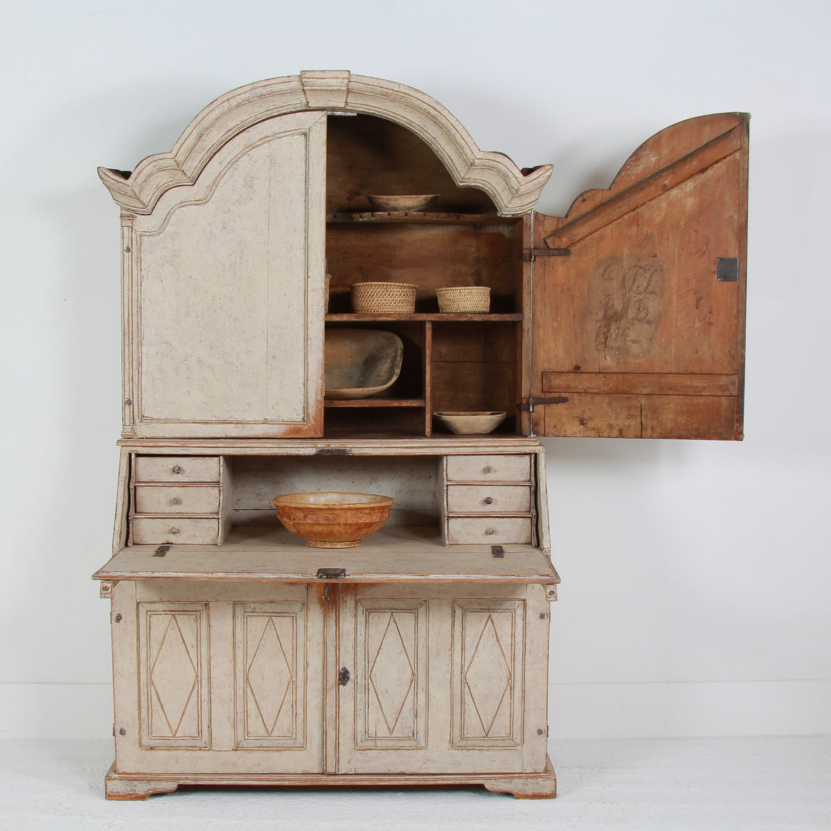 Magnificent Swedish  18thC Grand Scale Rococo Period Secretaire