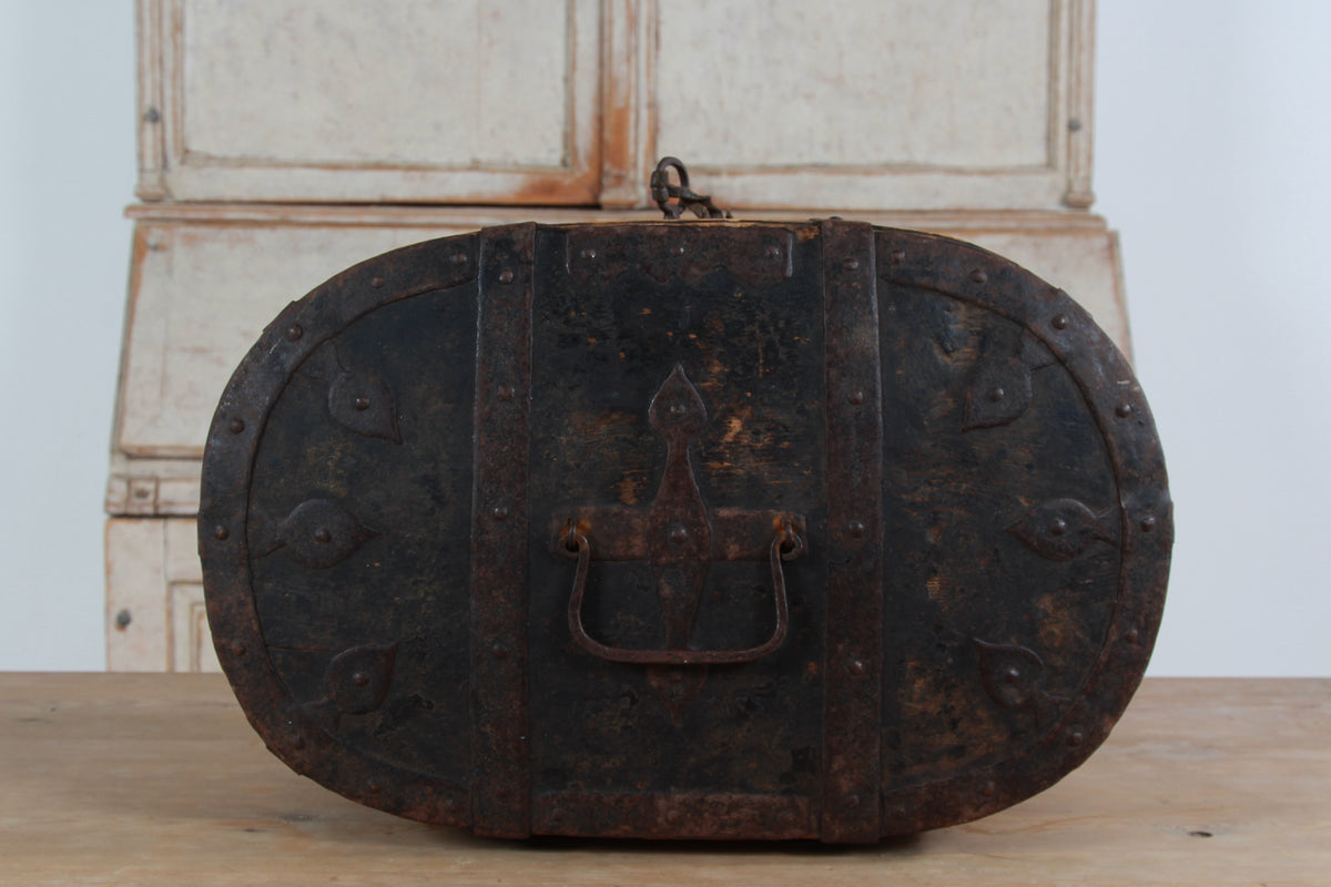 A wonderful Rare Relic Swedish 18THC Iron Bound Bentwood Box