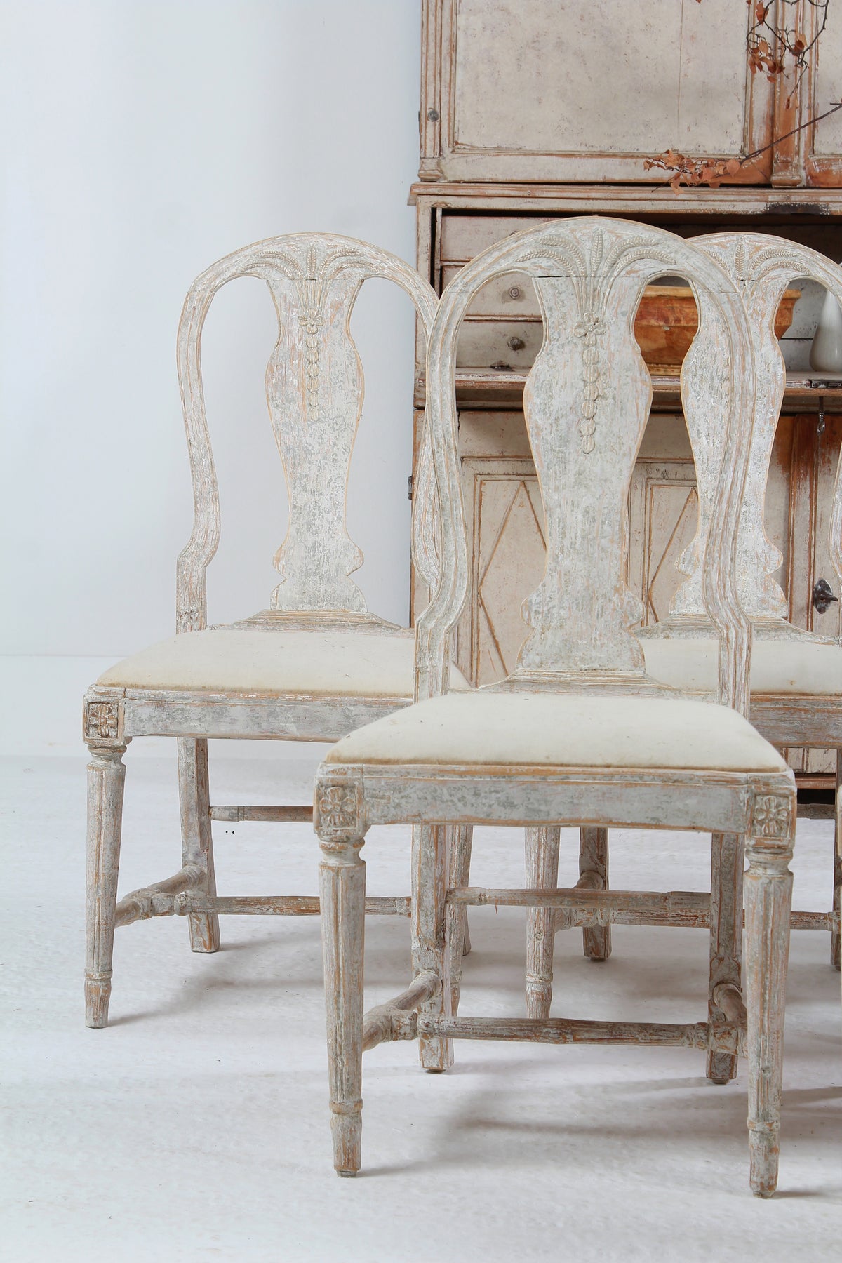 Set of Eight 18thC Swedish Gustavian Painted Oval Back Wheat Sheaf Chairs