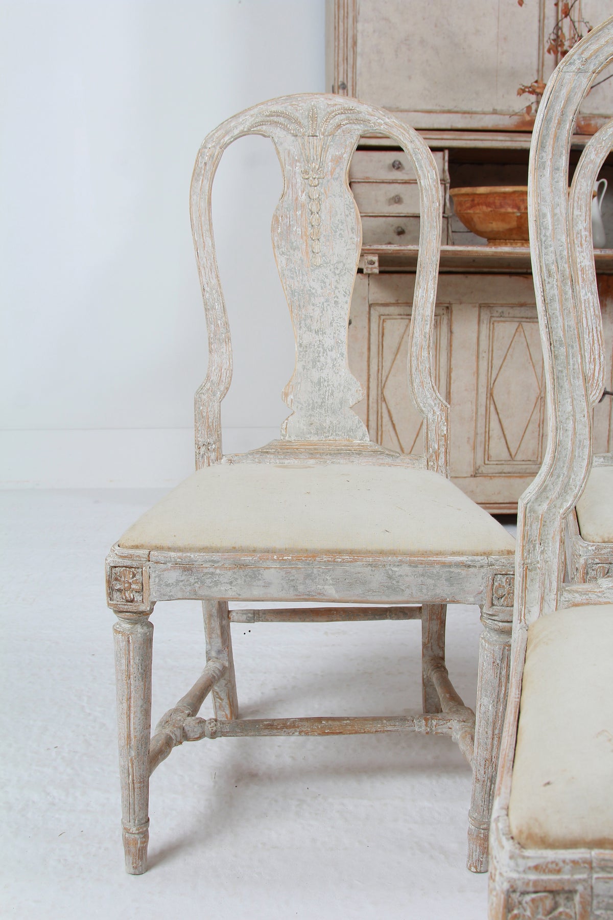 Set of Eight 18thC Swedish Gustavian Painted Oval Back Wheat Sheaf Chairs