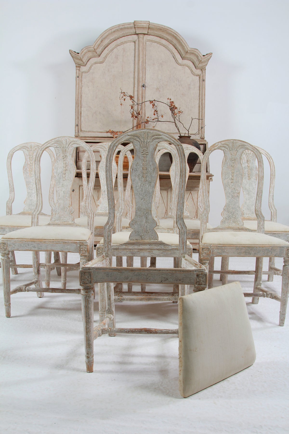 Set of Eight 18thC Swedish Gustavian Painted Oval Back Wheat Sheaf Chairs