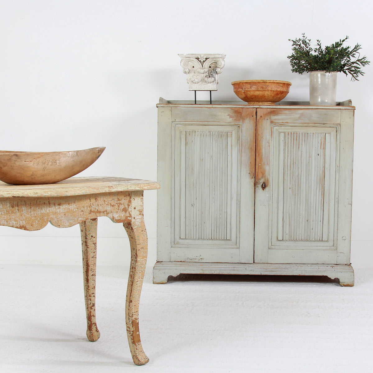 Grand Scale Swedish Gustavian Painted Sideboard/Buffet