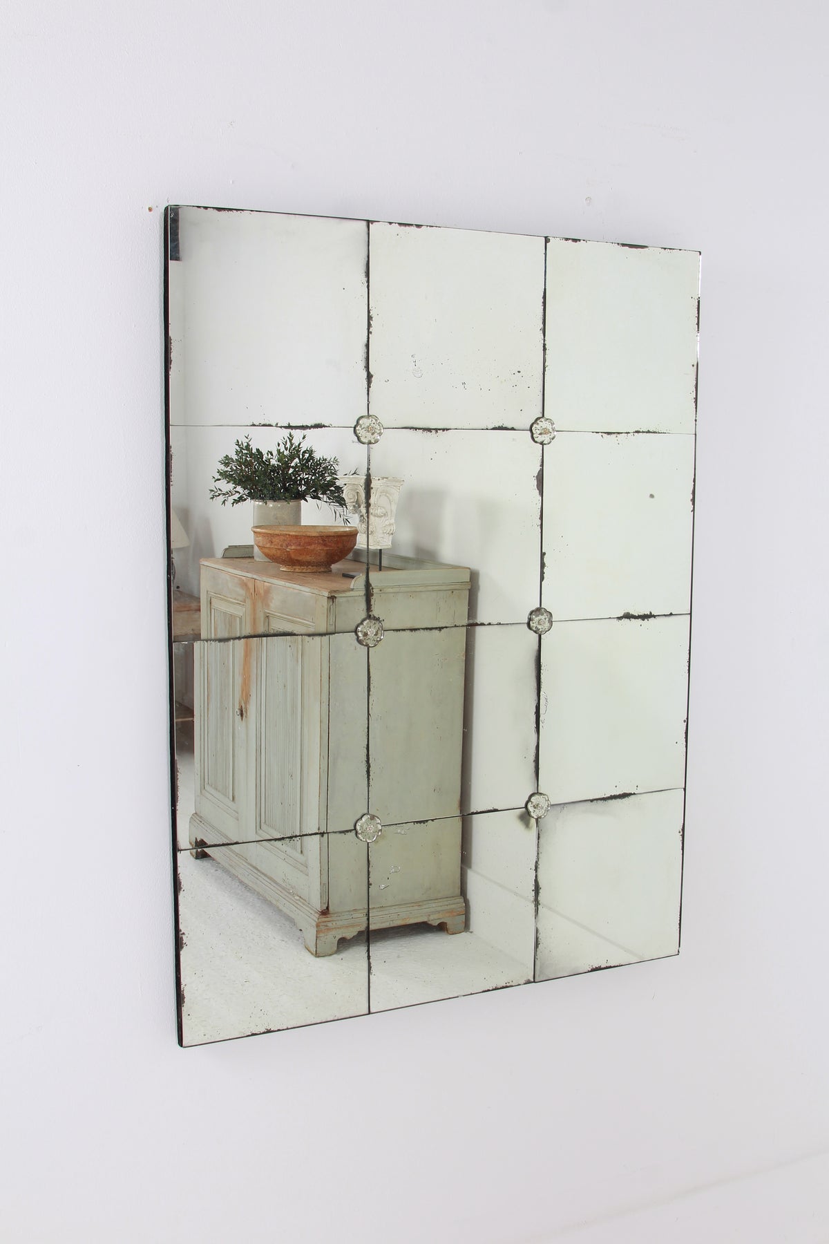 STUNNING VINTAGE SILVERED ANTIQUED FRAMELESS PANELLED FOXED MIRROR