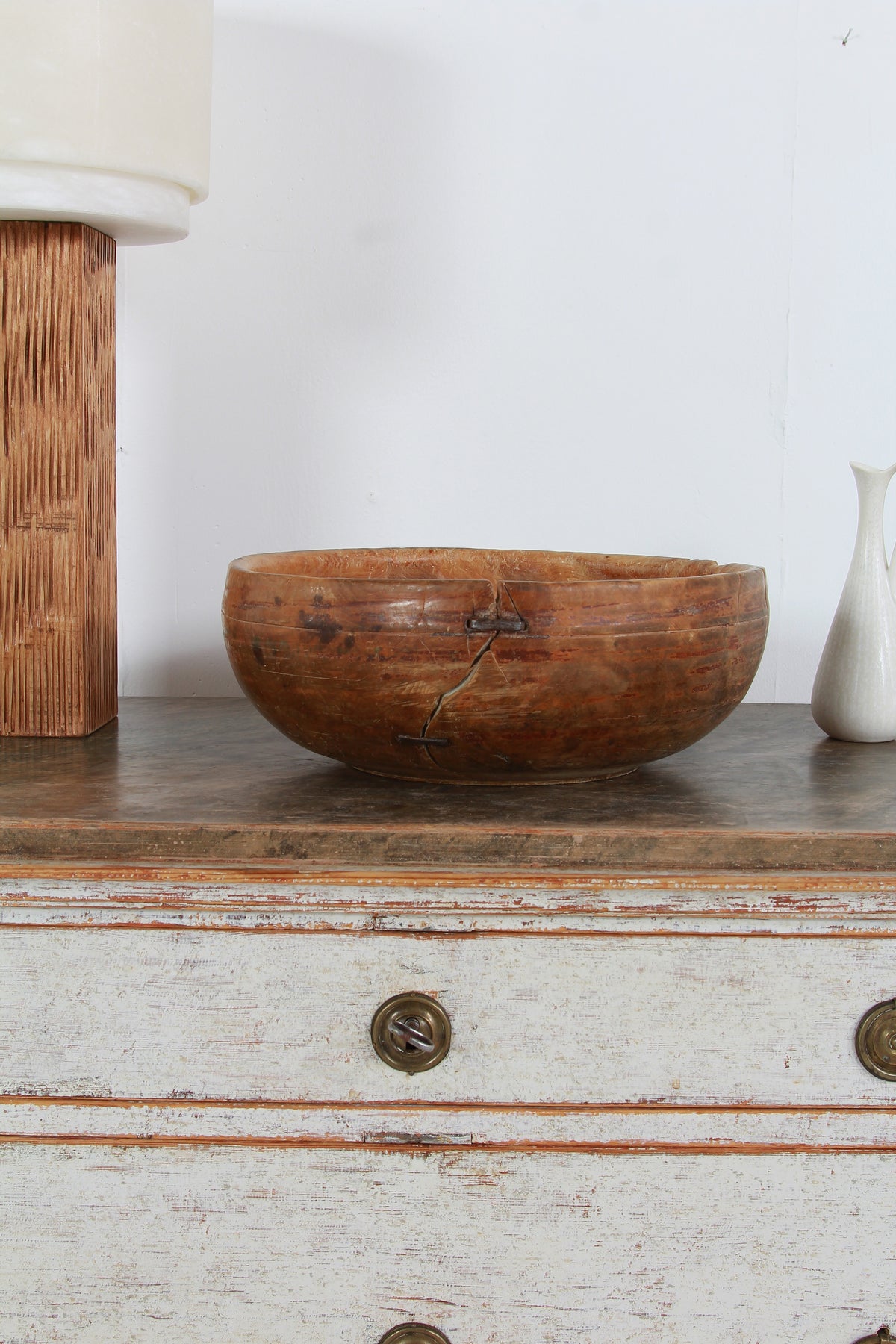 A VERY APPEALING SWEDISH BURR WOOD DAIRY BOWL