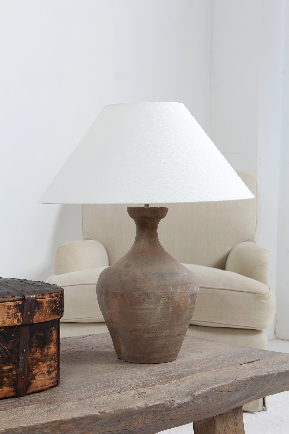 CHINESE TERRACOTTA UNGLAZED VASE LAMP WITH EMPIRE OFF WHITE LINEN SHADE