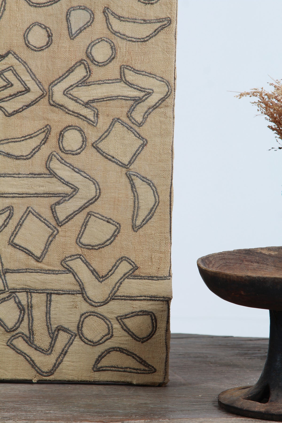 EXQUISITE HAND APPLIQUÉD MOUNTED RAFFIA SKIRT, KUBA TRIBE.