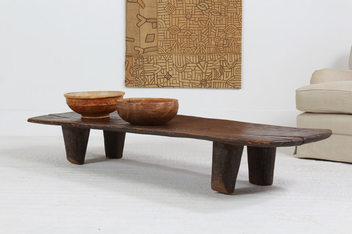 Beautiful PRIMITIVE WABI SABI NAGALAND TRIBAL COFFEE TABLE