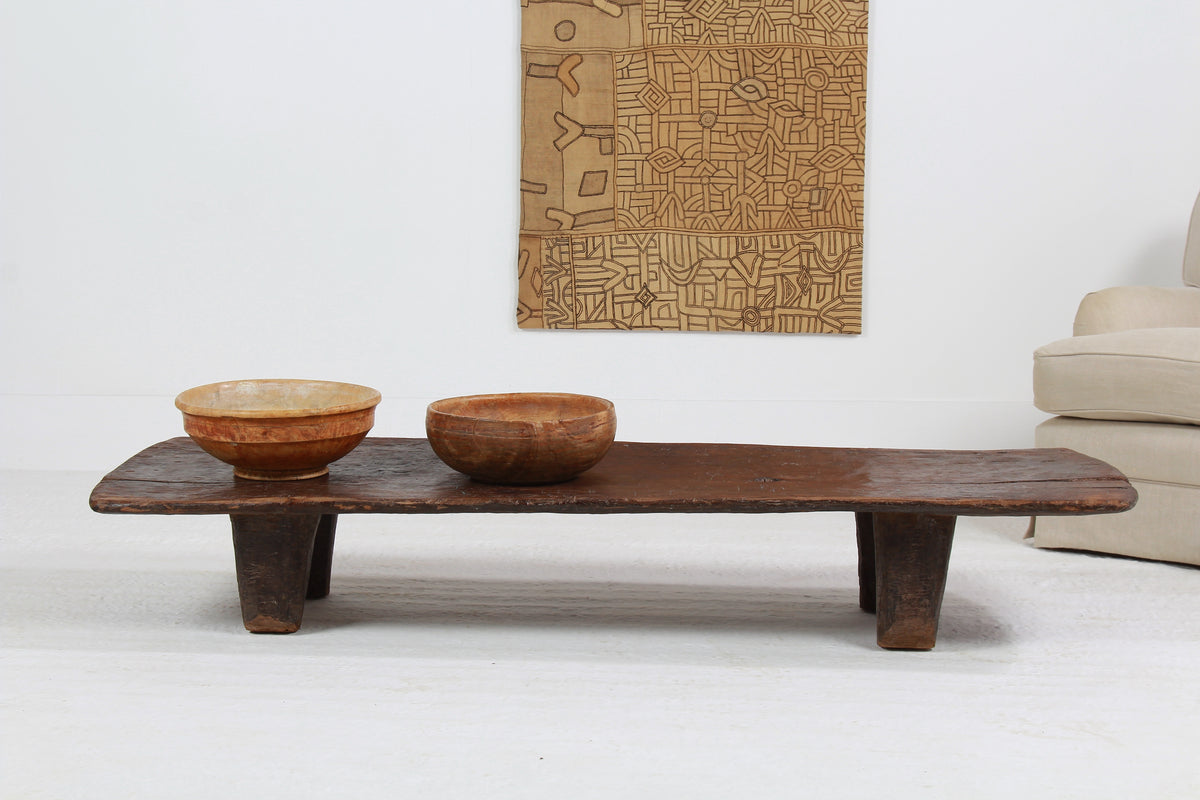 Beautiful PRIMITIVE WABI SABI NAGALAND TRIBAL COFFEE TABLE