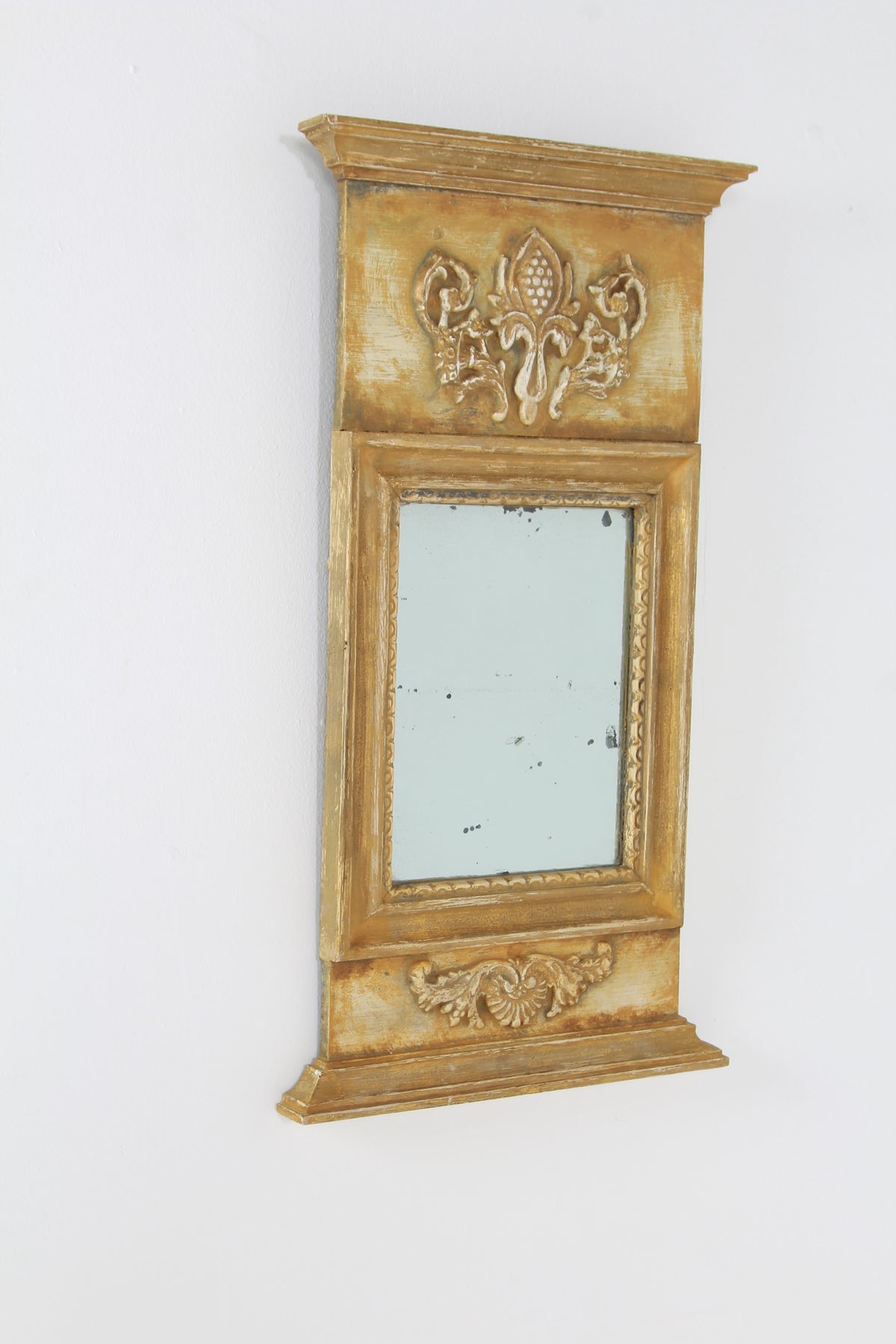 Charming Early 19th-Century Swedish Gustavian Mirror