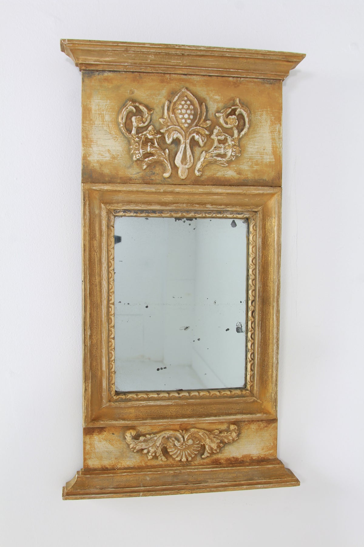 Charming Early 19th-Century Swedish Gustavian Mirror