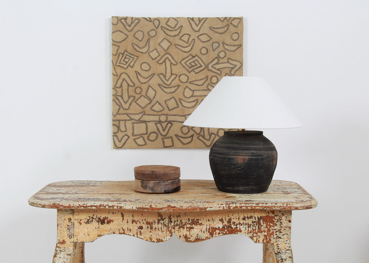 BLACK UNGLAZED POTTERY TABLE LAMP WITH WHITE EMPIRE LINEN SHADE