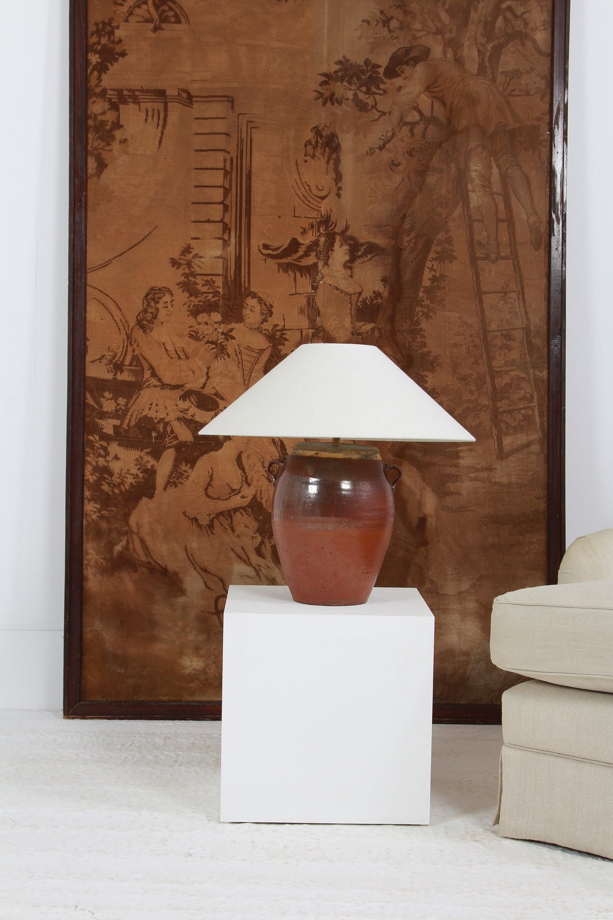 AUTHENTIC BROWN GLAZED OIL POT TABLE LAMP WITH WHITE LINEN DRUM SHADE EX DISPLAY