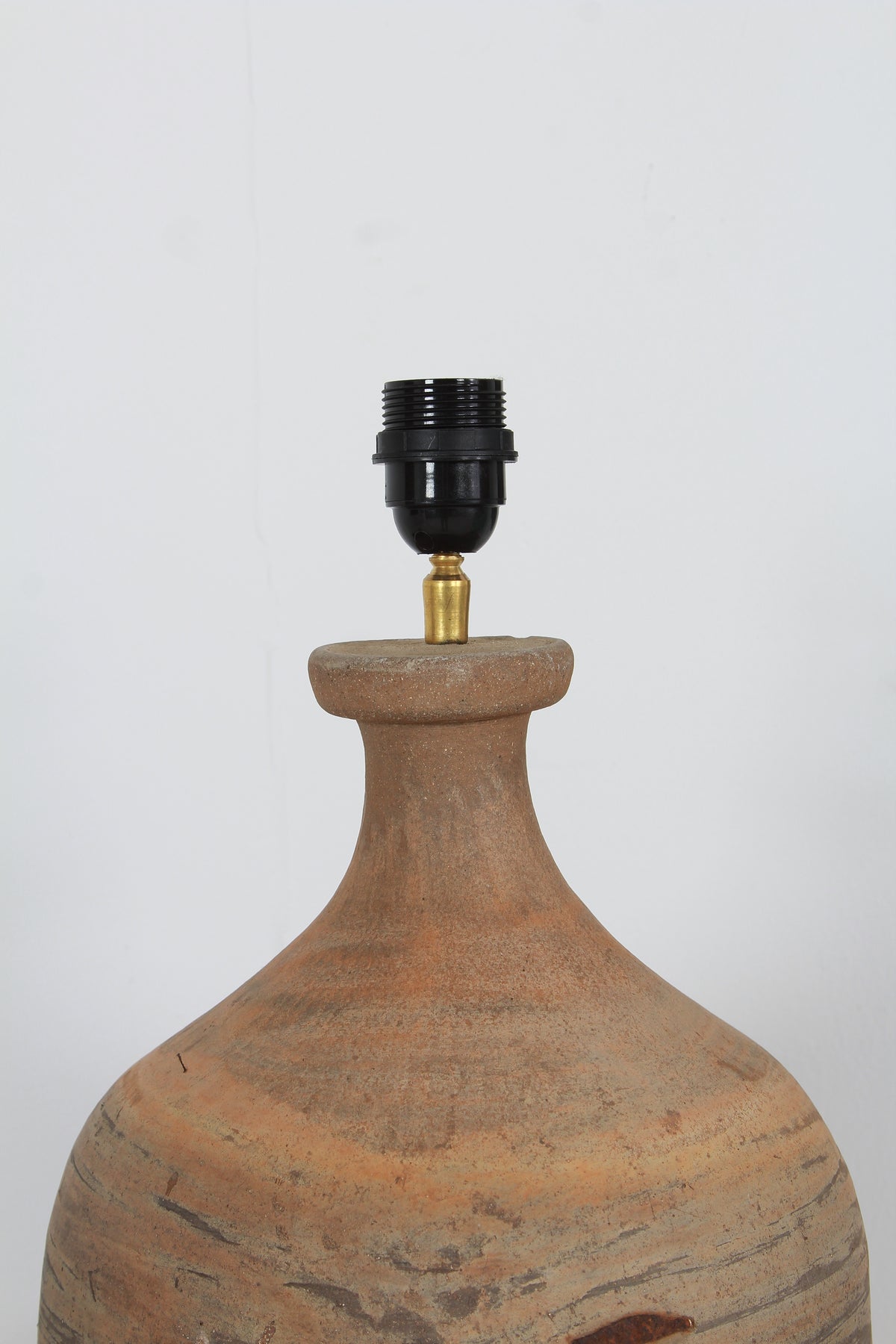 TERRACOTTA UNGLAZED VASE TABLE LAMP WITH EMPIRE NATURAL LINEN SHADE