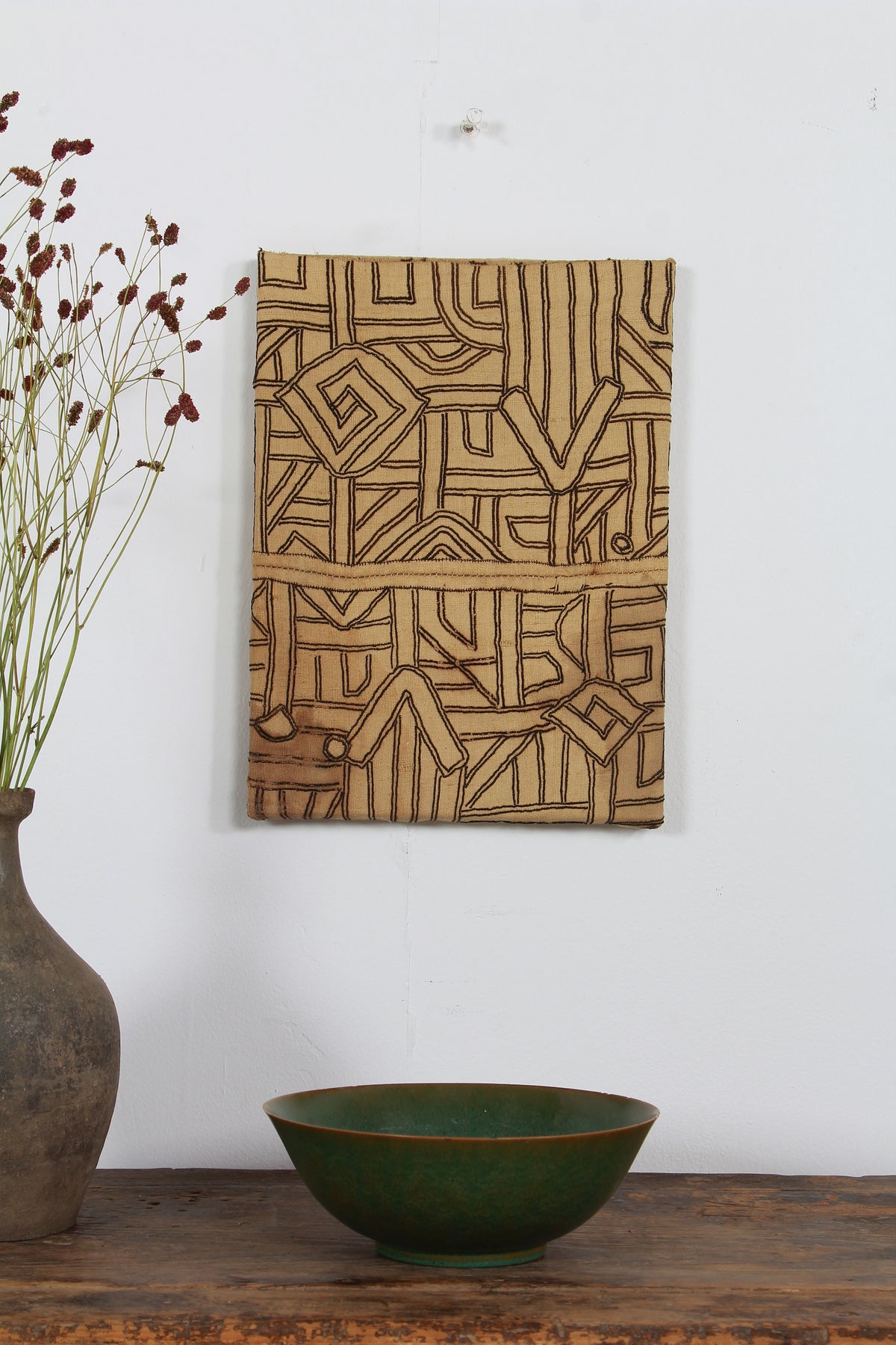 ABSTRACT HAND APPLIQUÉD MOUNTED RAFFIA SKIRT, KUBA TRIBE