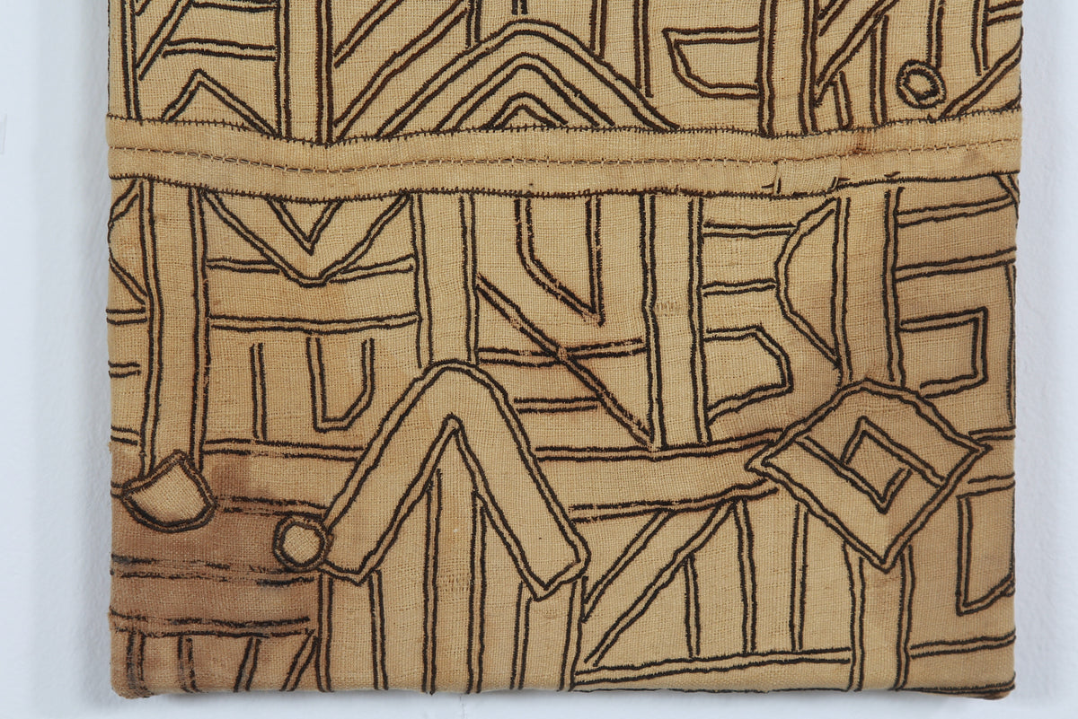 ABSTRACT HAND APPLIQUÉD MOUNTED RAFFIA SKIRT, KUBA TRIBE