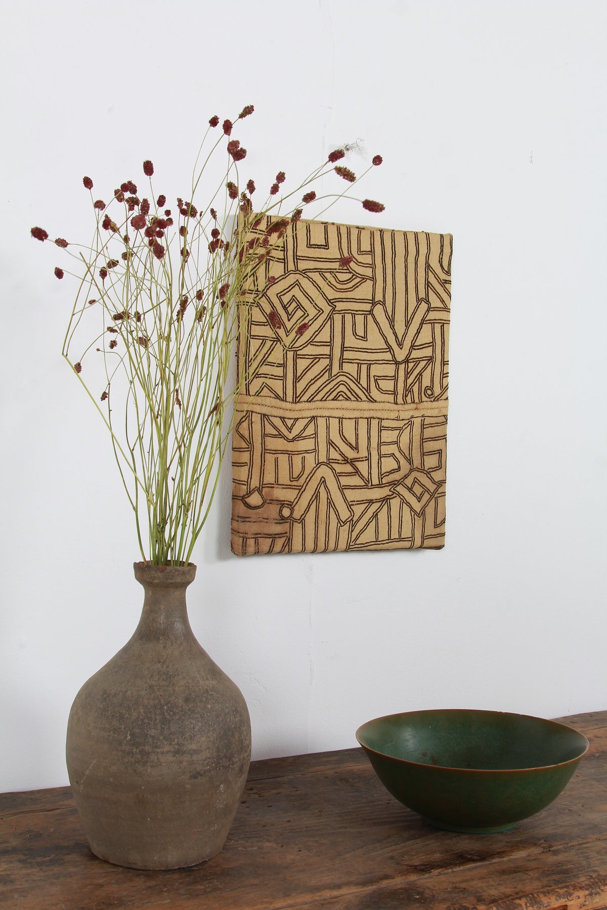 ABSTRACT HAND APPLIQUÉD MOUNTED RAFFIA SKIRT, KUBA TRIBE