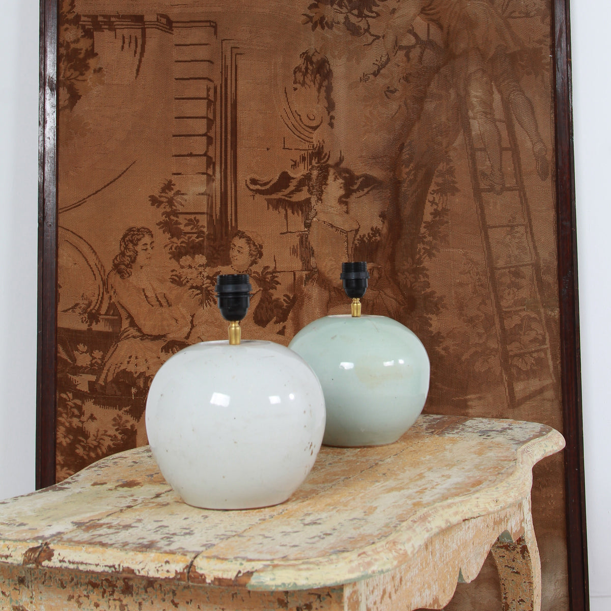 ANTIQUE CHINESE GINGER JAR TABLE LAMPS WITH NATURAL LINEN SHADES