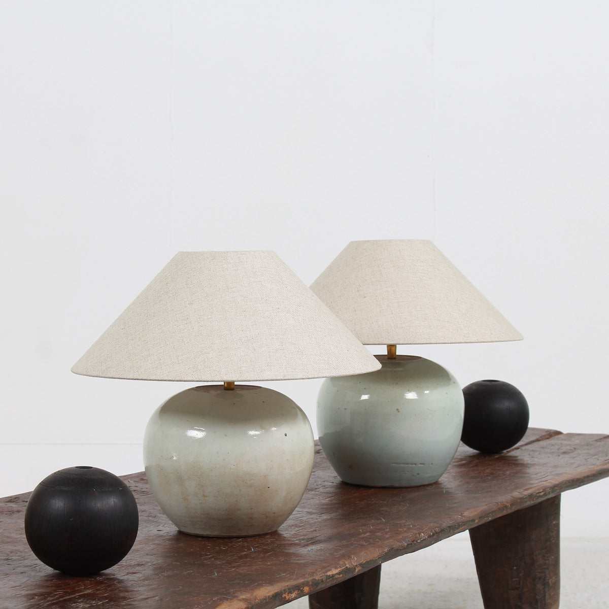 CHARMING Near Pair of ANTIQUE CHINESE GINGER JAR TABLE LAMPS WITH NATURAL LINEN SHADES