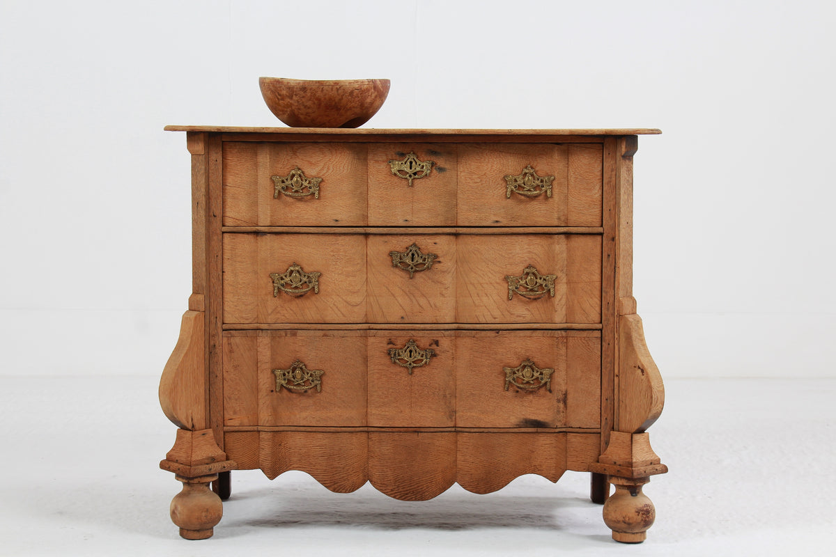 Dutch Early 19thC Oak Chest of Drawers