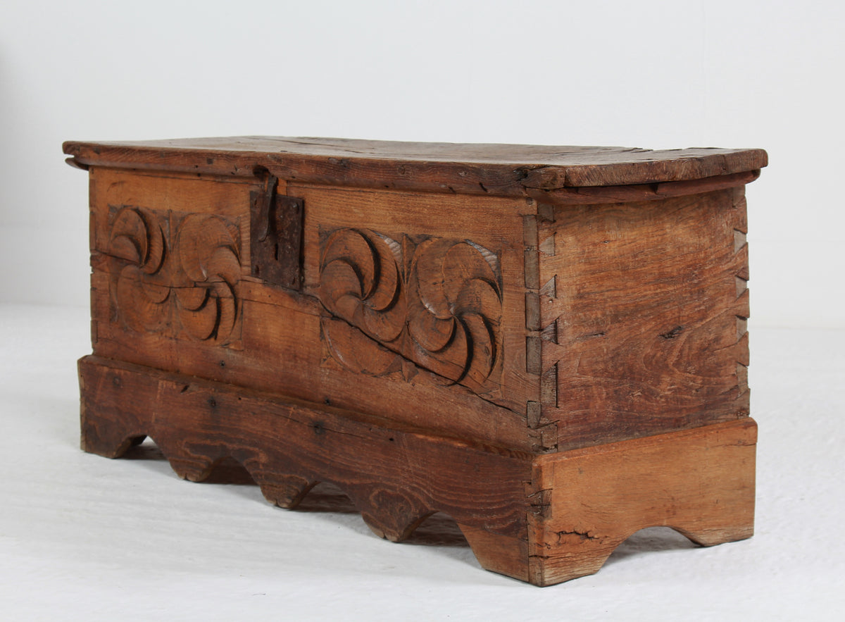 Ancient Spanish 18th Century Primitive Coffer - Trunk