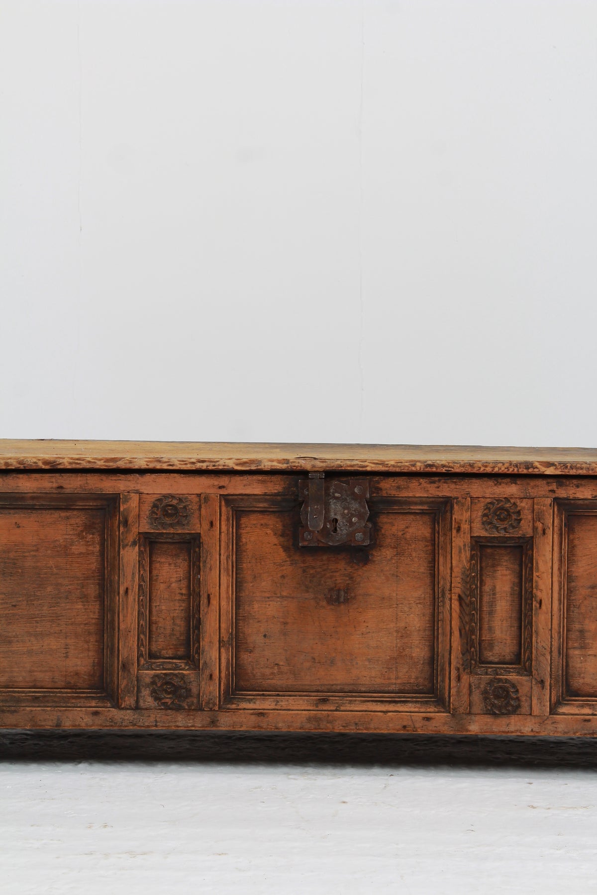 Spanish 18th Century Primitive Pine Coffer - Trunk