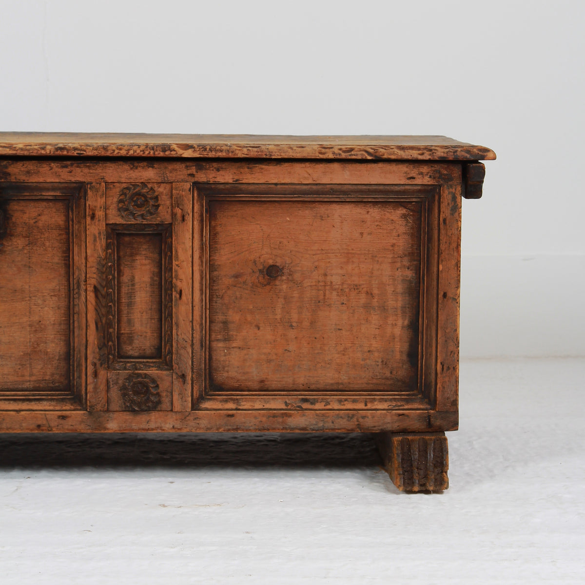 Spanish 18th Century Primitive Pine Coffer - Trunk