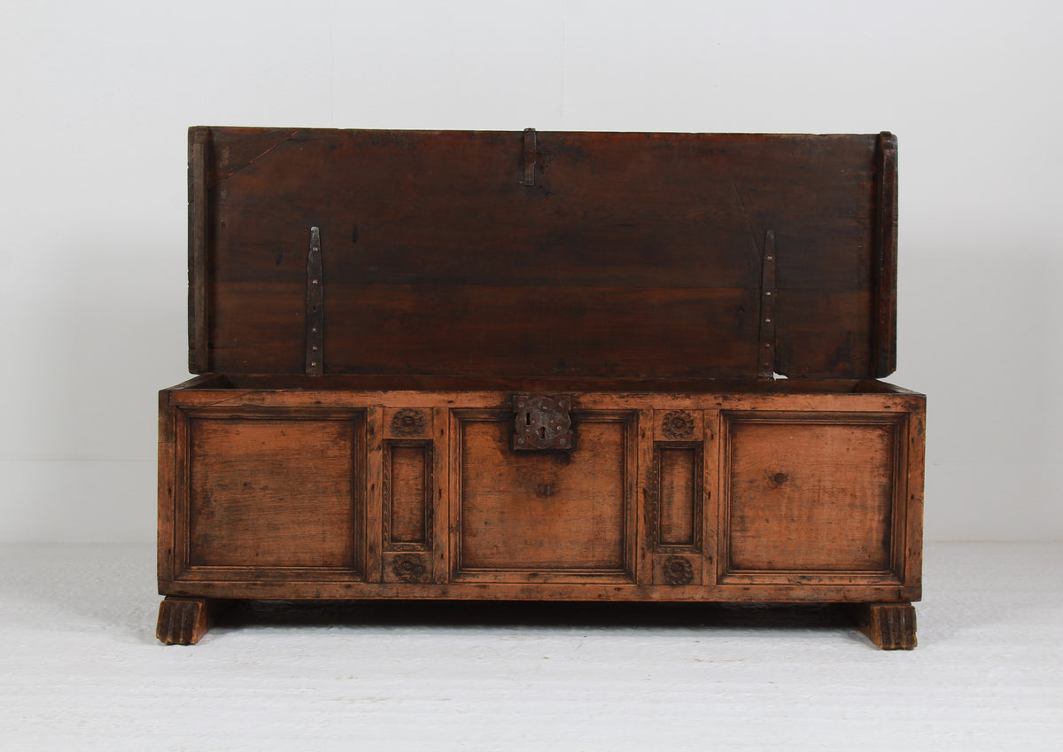 Spanish 18th Century Primitive Pine Coffer - Trunk