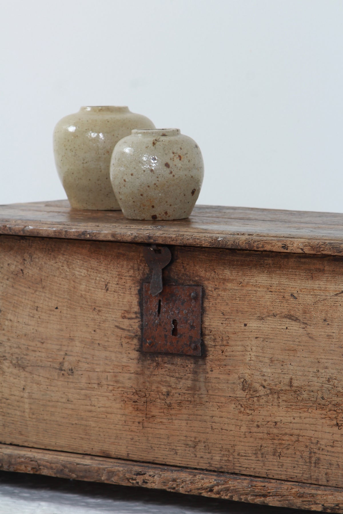 Primitive Spanish Early 18thC Time Worn Pine Trunk