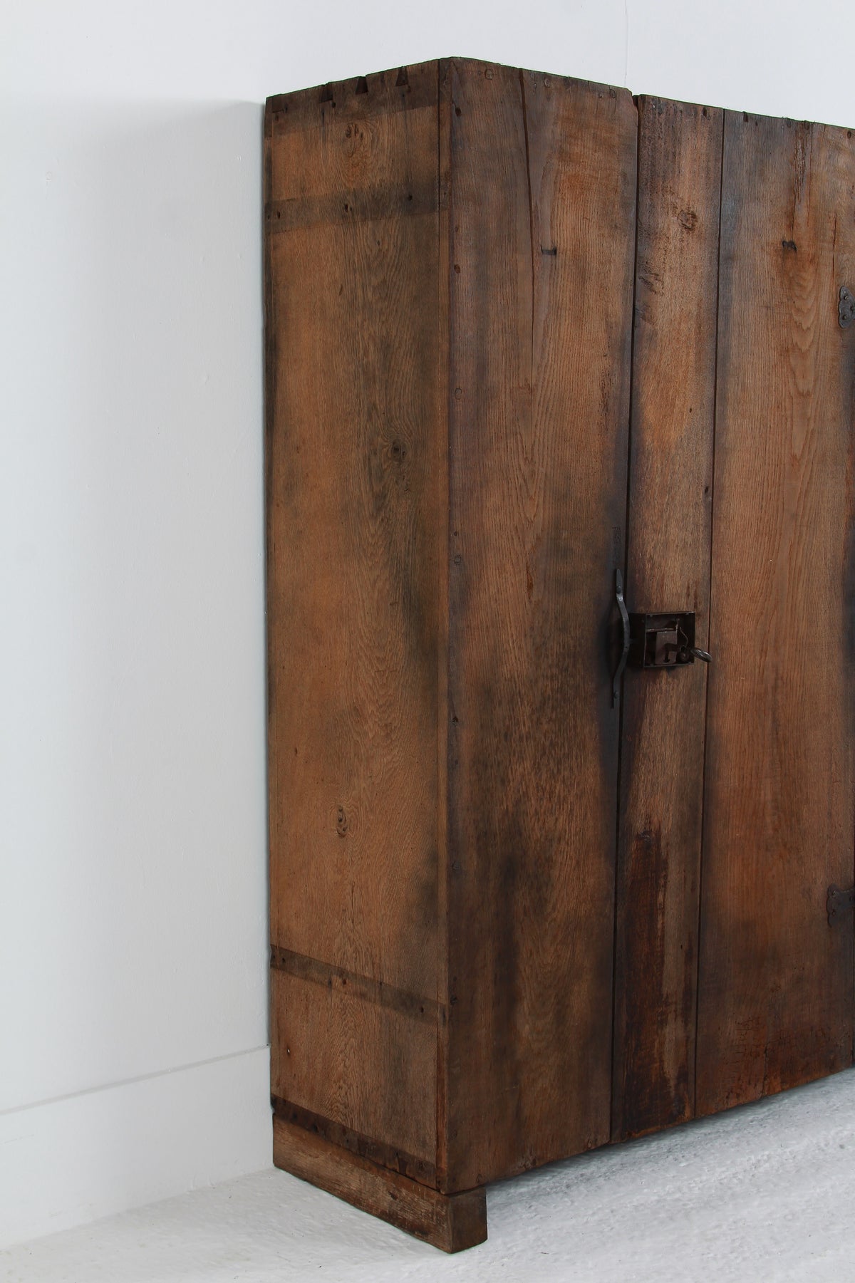 Rustic Vernacular Italian 18thC Oak Cabinet