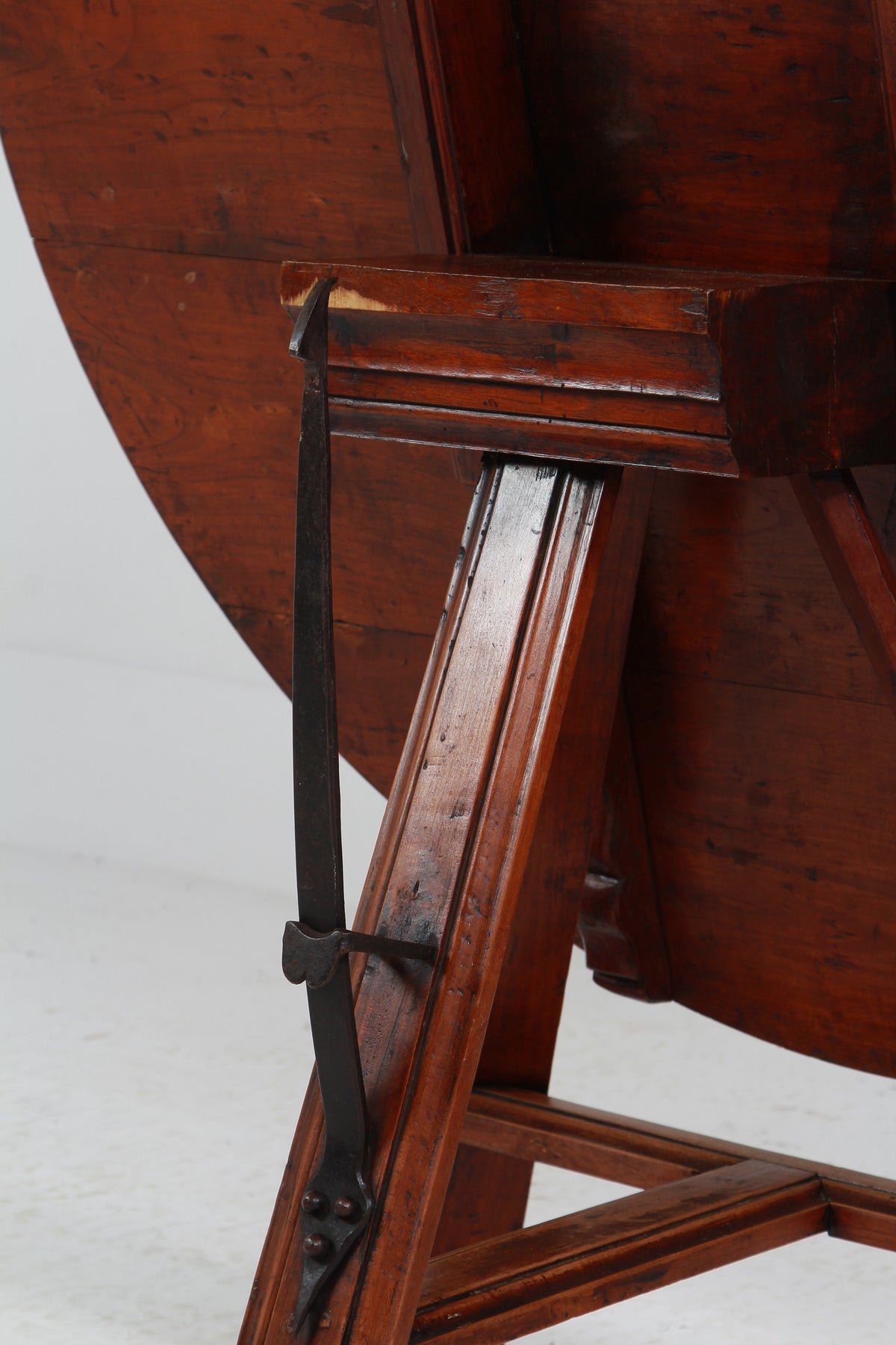 Primitive 19thC Dutch Pine Tilt Top Kitchen/Centre Table