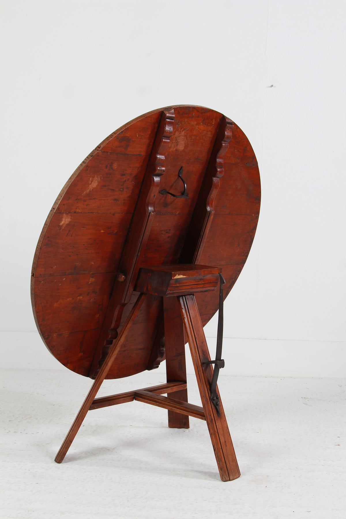 Primitive 19thC Dutch Pine Tilt Top Kitchen/Centre Table