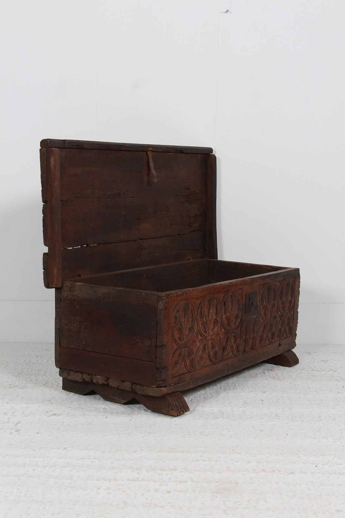 Ancient Spanish 18thC Hand Carved Trunk/Coffer