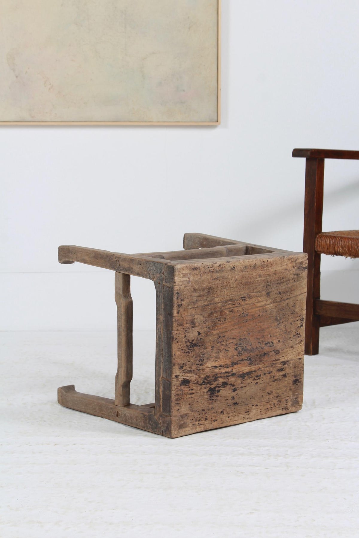 CHARMING RUSTIC CHINESE 19THC ELM SIDE TABLE
